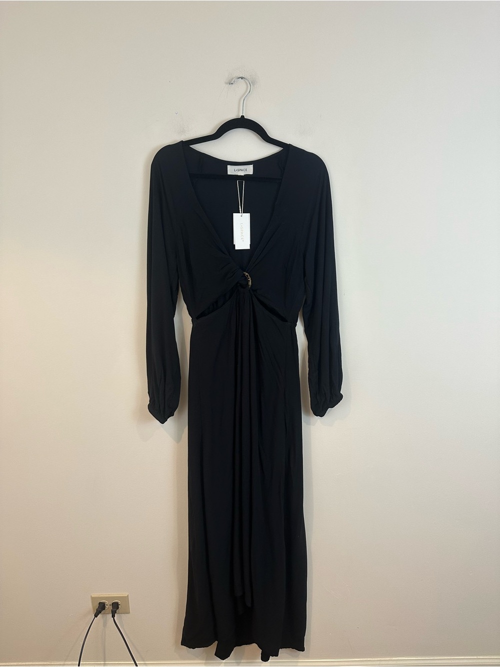 L*Space Colette Dress Waist Cutout Deep V Neck Maxi Length Black Size Medium NWT - Picture 2 of 9